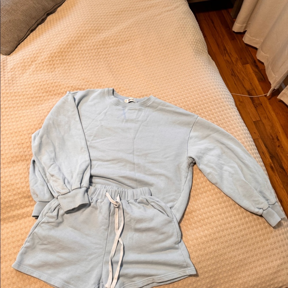 Storets sweater set